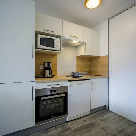 Neuf Pour 6, Parking Gratuit, Skis Et Acces Pistes En 5min - Fr-1-695-4 Lägenhet *