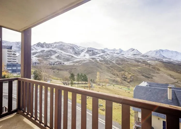 Neuf Pour 6, Parking Gratuit, Skis Et Acces Pistes En 5min - Fr-1-695-4 Apartment